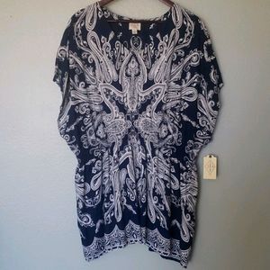BRAND NEW !  Plus Size Tunic Blouse